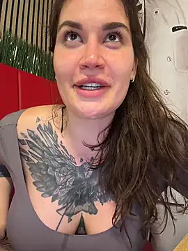 TattooGirlAlia online show from 04/02/26, 07:20