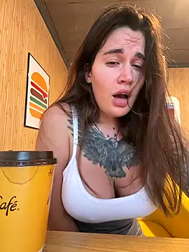 TattooGirlAlia online show from 10/26/25, 02:28