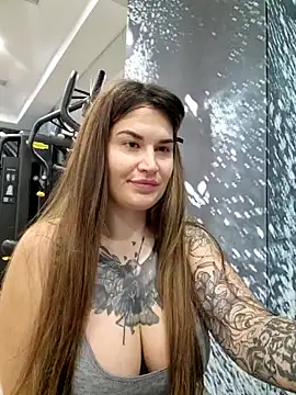 Snapshot of TattooGirlAlia chatting on 12/26/24, 06:43 TattooGirlAlia online show from 12/26/24, 06:43
