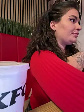 TattooGirlAlia online show from 02/06/26, 08:27