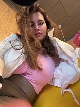 TattooGirlAlia online show from 12/20/25, 12:19