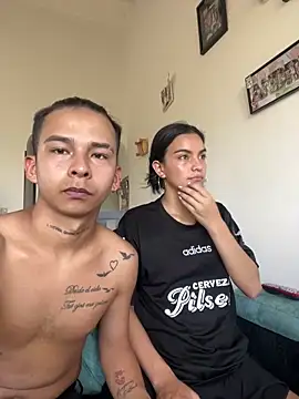 bliinkii and luka  online show from 04/11/26, 03:59