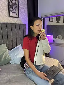 bliinkii and luka  online show from 03/31/26, 01:24