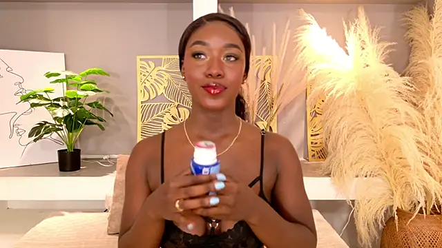 daniellabrown online show from 04/14/26, 09:42