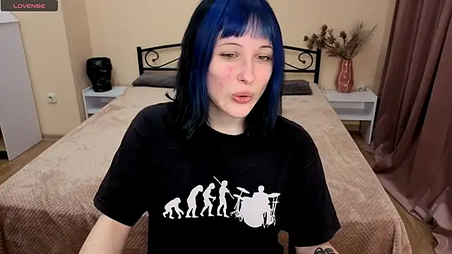 Sunny Girl X online show from 04/12/26, 06:44