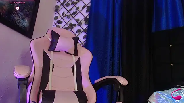 charlotte brawn online show from 03/03/26, 01:07