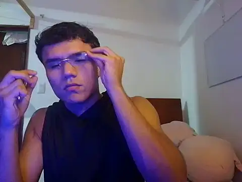 CreamKingg online show from 04/17/26, 12:35