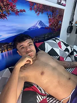 Snapshot of CreamKingg chatting on 02/11/26, 05:07 CreamKingg online show from 02/11/26, 05:07