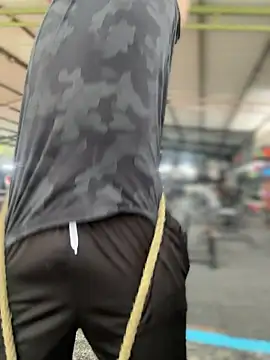 CreamKingg online show from 04/08/26, 07:37