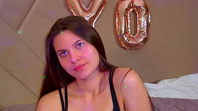 Snapshot of AliceVersal chatting on 02/24/26, 04:35 AliceVersal online show from 02/24/26, 04:35