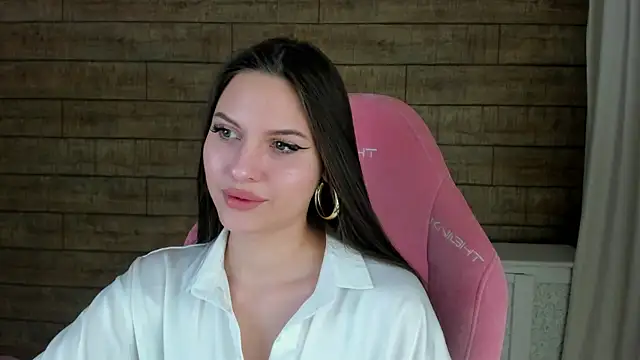 AliceVersal online show from 04/07/26, 04:25