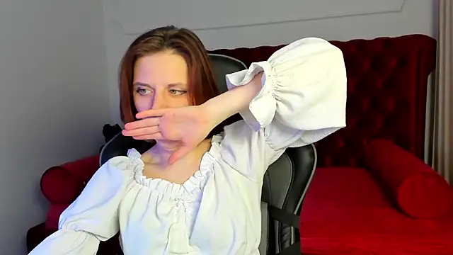 FreyaVey online show from 02/05/26, 07:37