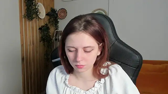 FreyaVey online show from 02/12/26, 05:18