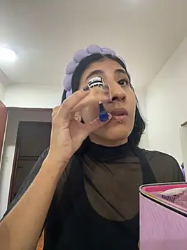 Violet rousse7 online show from 02/05/26, 01:01