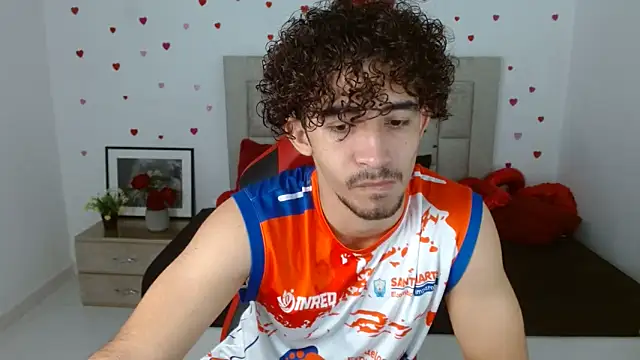 Caius fox online show from 03/15/26, 11:39