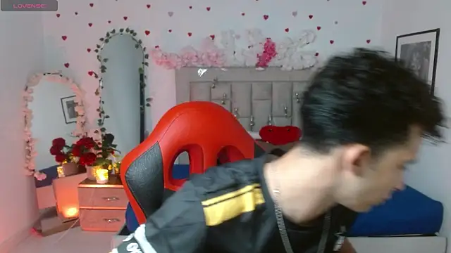 Caius fox online show from 04/05/26, 11:28