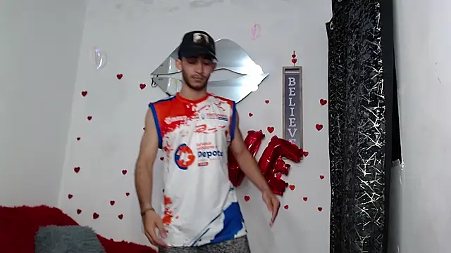 Caius fox online show from 03/07/26, 11:49