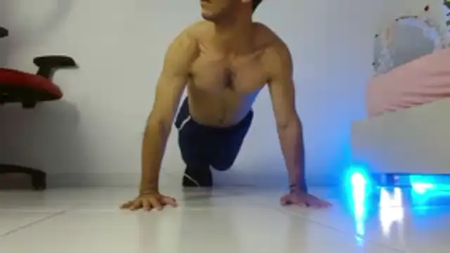 Caius fox online show from 04/14/26, 11:37