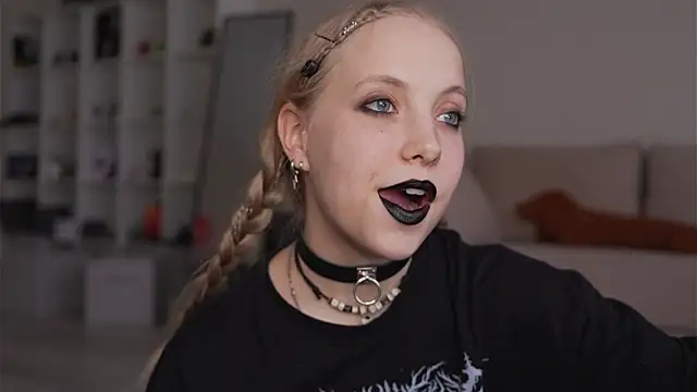 Appr0ved  online show from 03/29/26, 03:13