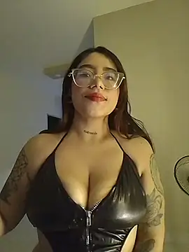 Helll girll online show from 03/11/26, 02:49