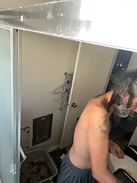 DaddyScorpio78 online show from 04/03/26, 05:52