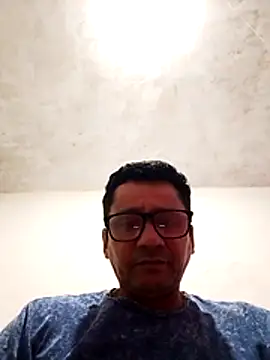 Snapshot of dilduarte26 chatting on 02/25/26, 03:45 dilduarte26 online show from 02/25/26, 03:45