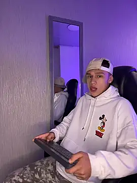 Dominik Souza online show from 04/03/26, 08:04