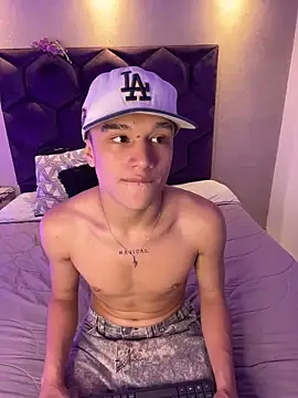 Dominik Souza online show from 04/12/26, 07:17