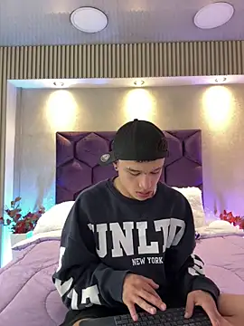 Dominik Souza online show from 05/15/26, 06:06