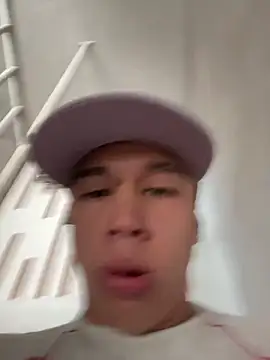 Dominik Souza online show from 04/11/26, 07:06