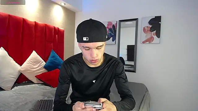 Dominik Souza online show from 03/15/26, 05:20