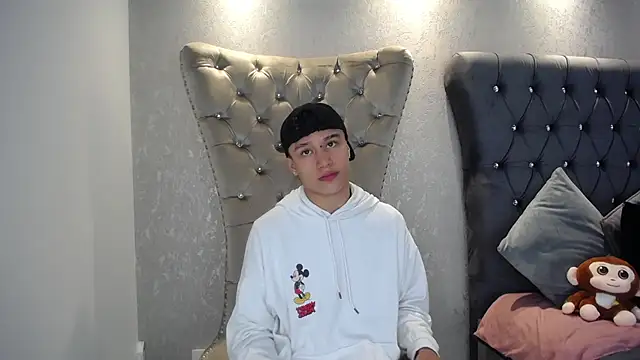 Dominik Souza online show from 03/25/26, 08:08