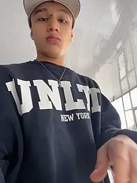 Dominik Souza online show from 04/07/26, 06:54