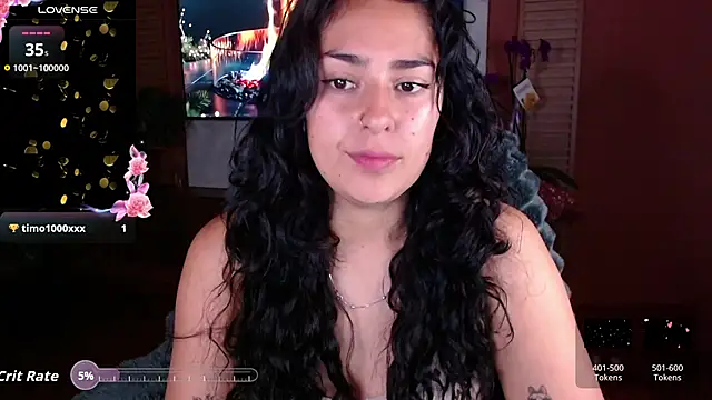 Snapshot of Iris_colette chatting on 05/20/26, 11:35 Iris colette online show from 05/20/26, 11:35