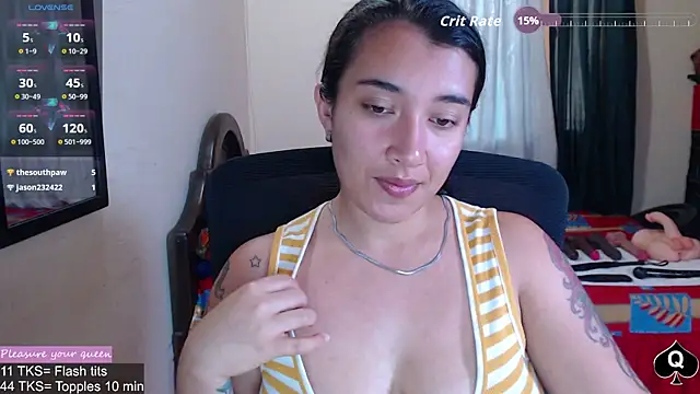 Snapshot of Robin_H00t_2 chatting on 06/13/26, 07:23 Robin H00t 2 online show from 06/13/26, 07:23