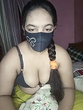 Ms-Nusrat online show from 05/13/26, 04:36