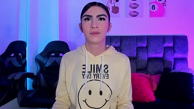 Isabella Moon9 online show from 04/07/26, 12:29
