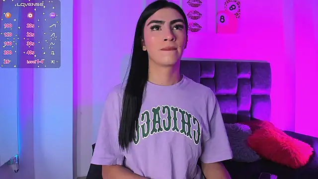 Isabella Moon9 online show from 04/04/26, 01:06