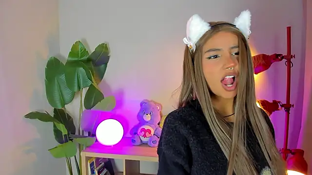 Snapshot of Lia_flor chatting on 02/12/26, 03:50 Lia flor online show from 02/12/26, 03:50