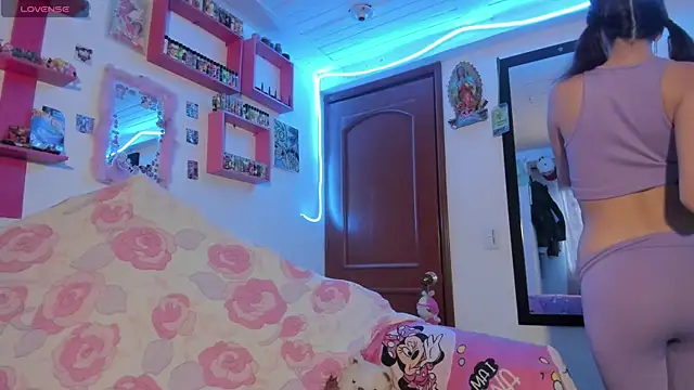 Rebecahart online show from 04/14/26, 10:59