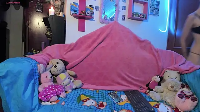 Rebecahart online show from 04/01/26, 03:41