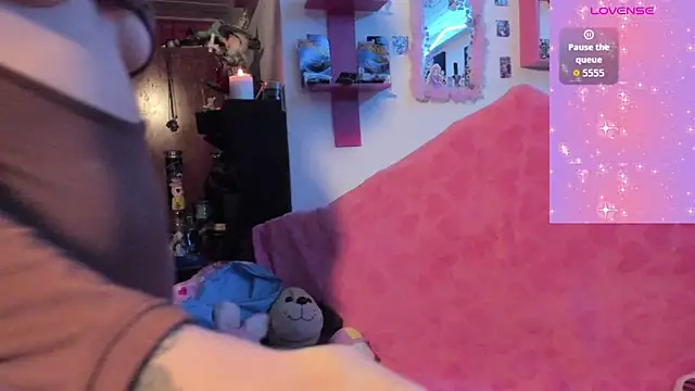 Rebecahart online show from 03/24/26, 05:18