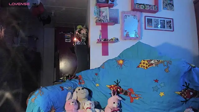 Snapshot of Rebecahart chatting on 02/12/26, 02:55 Rebecahart online show from 02/12/26, 02:55