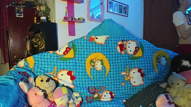 Rebecahart online show from 03/06/26, 05:13