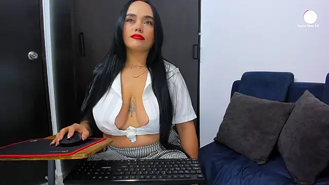 eliclasss online show from 05/11/26, 07:55