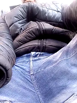 Snapshot of negrim10 chatting on 02/28/26, 02:17 negrim10 online show from 02/28/26, 02:17