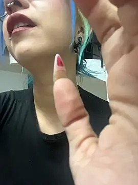 Snapshot of lilith_rr chatting on 02/28/26, 04:01 lilith rr online show from 02/28/26, 04:01