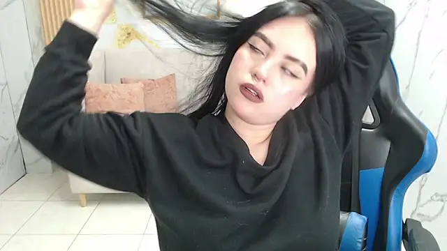 sarita 09 s online show from 03/27/26, 08:32