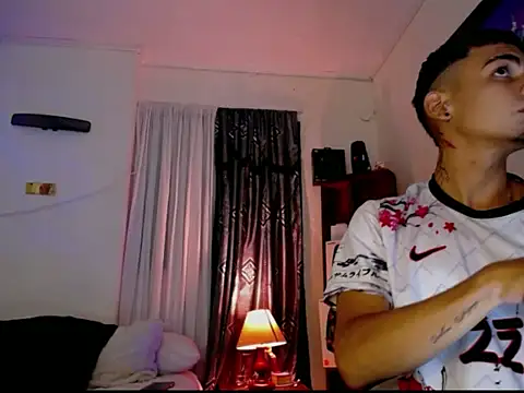 tiancam online show from 02/05/26, 01:45