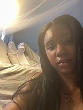 Snapshot of Ebonythroat777 chatting on 05/14/26, 12:18 Ebonythroat777 online show from 05/14/26, 12:18
